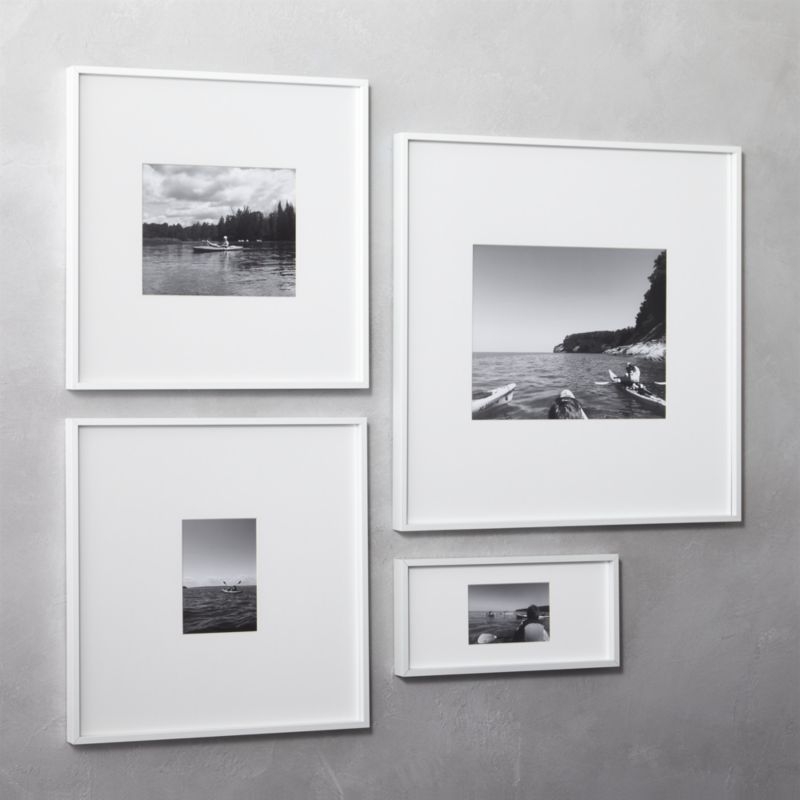 Gallery white 8x10 picture frame - Image 1