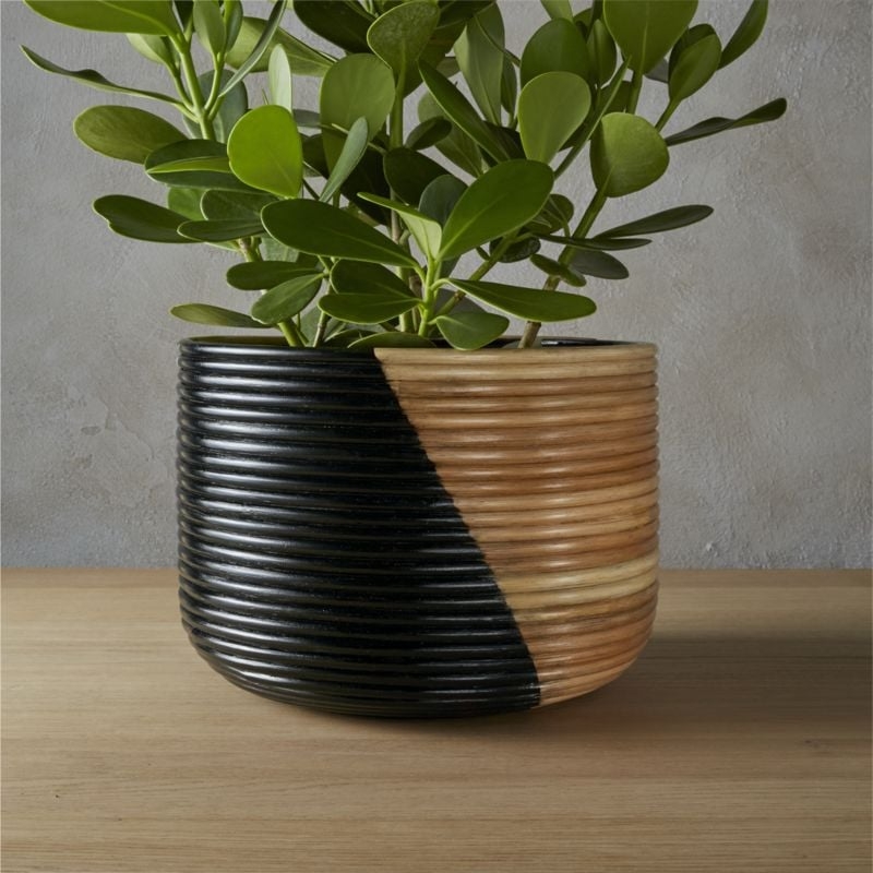 basket large black planter - Image 0