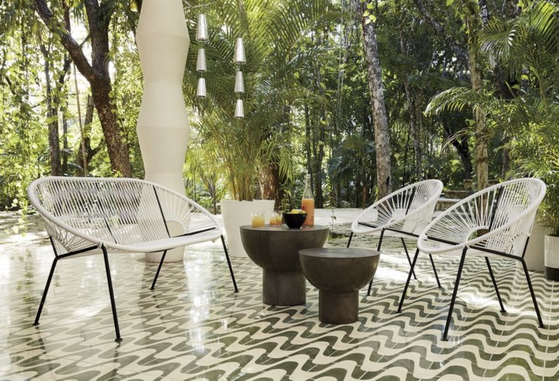 Ixtapa White Outdoor Lounge Chair - Image 1
