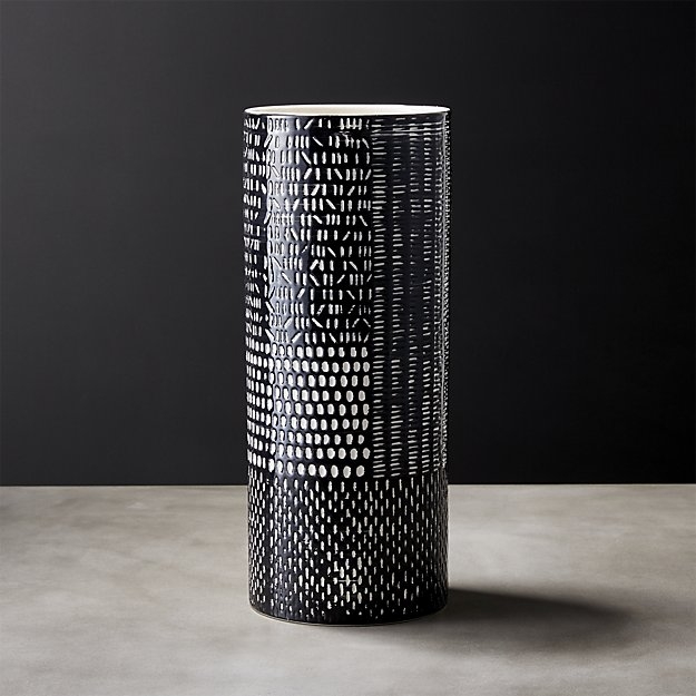 hash black and white vase - Image 0