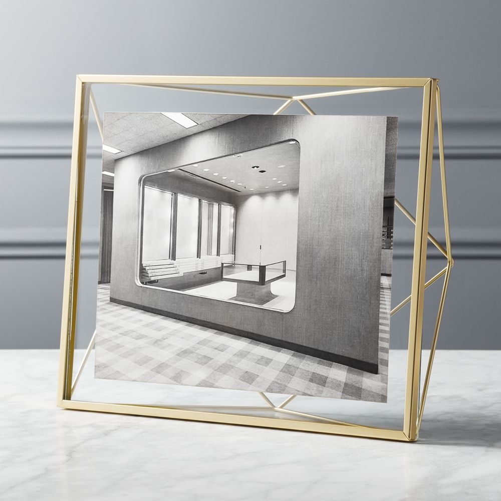 "Prisma 8""x10"" Gold Picture Frame." - Image 0