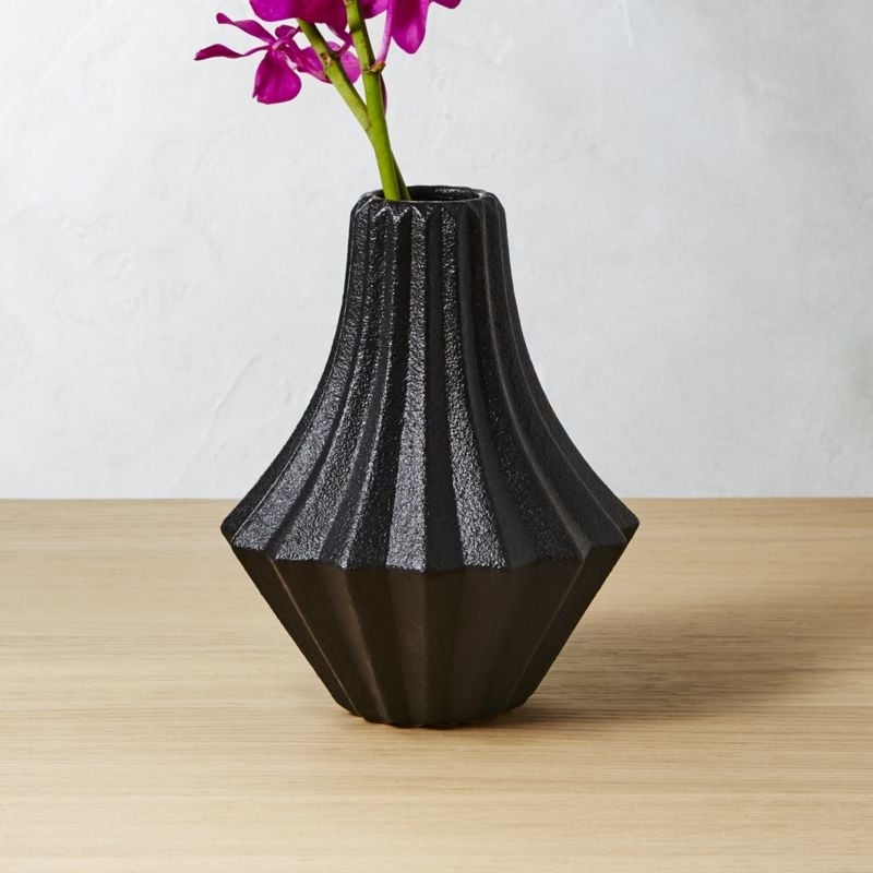 Sia Black Vase - Image 2