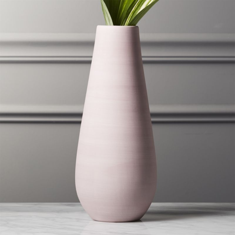 Kupa Lilac Vase - Image 1