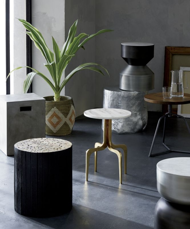 cement grey side table - Image 2
