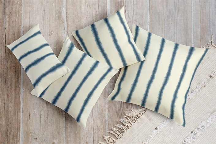 hand-dyed shibori stripes pillow - Indigo - 18"x18" - Image 2