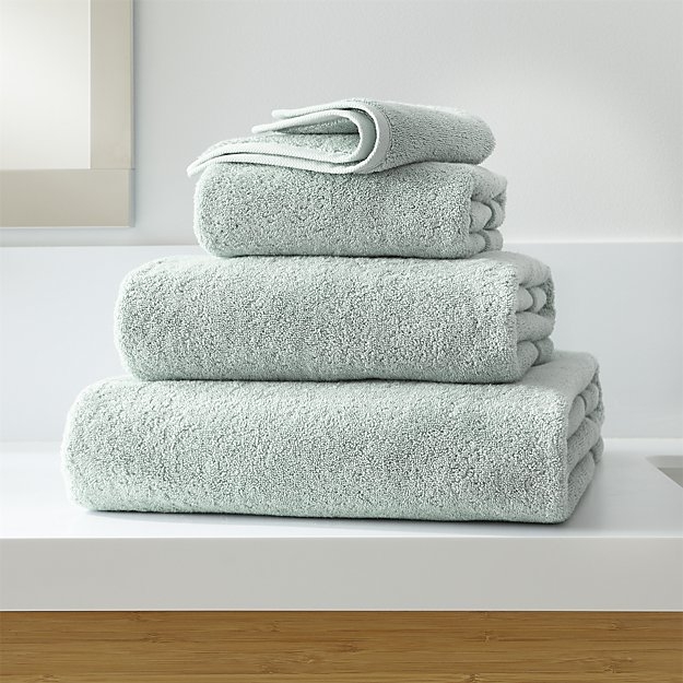 Turkish Cotton 800-Gram Spa Blue Bath Towels - Image 0