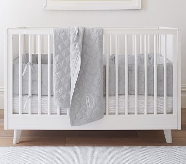 Belgian Linen Quilt Set, Gray with Broken Arrow Crib Fit - Image 0