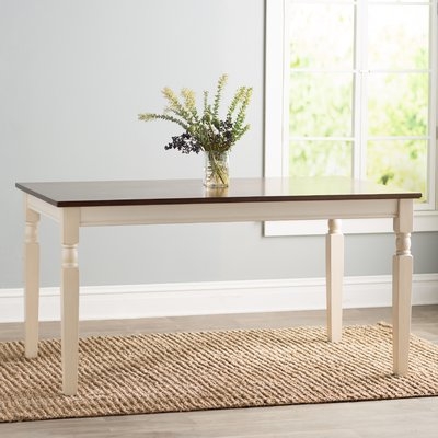 "Leamont Dining Table" - Image 0