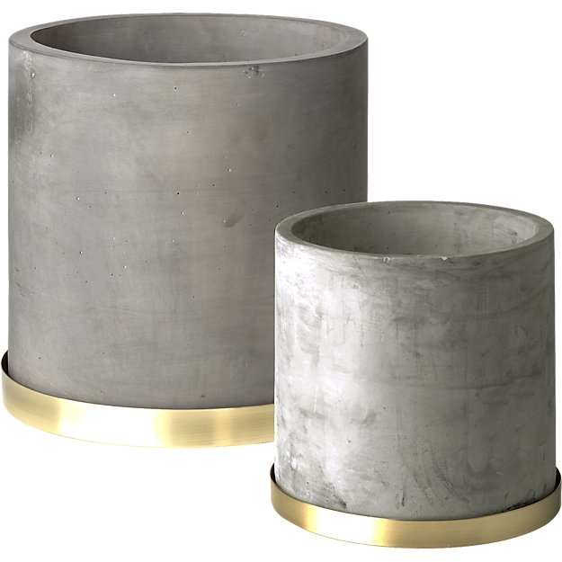 Moda Large Cement Planter - Image 1
