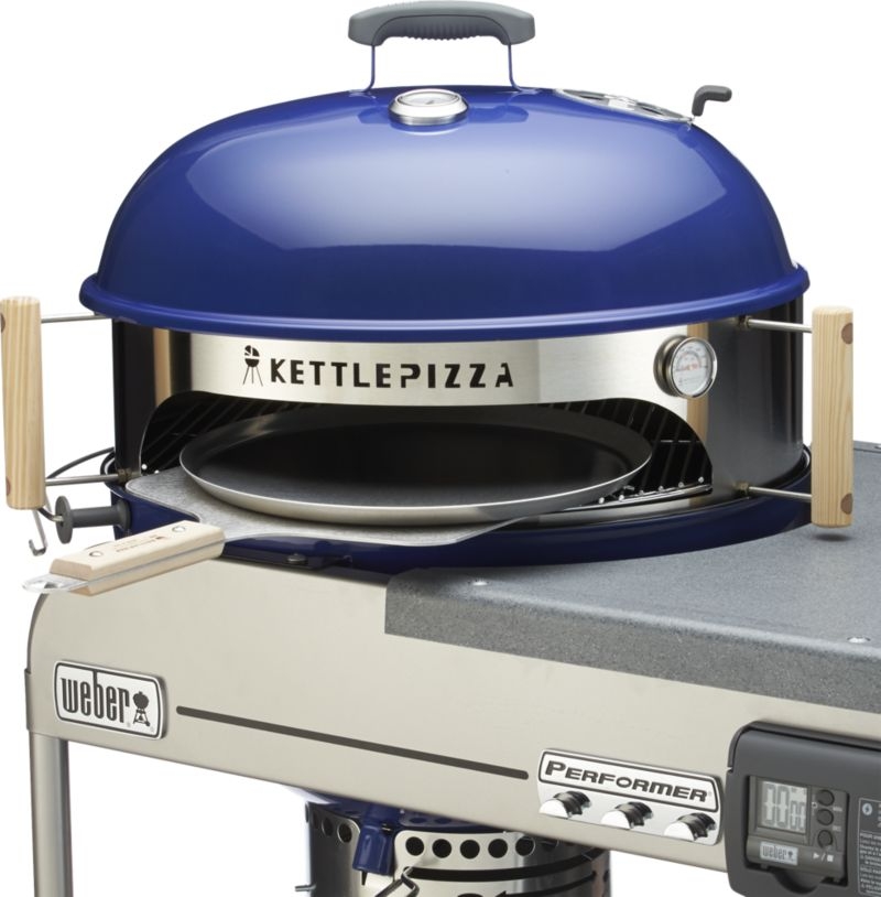 KettlePizza™ Deluxe USA Outdoor Pizza Oven Kit - Image 4