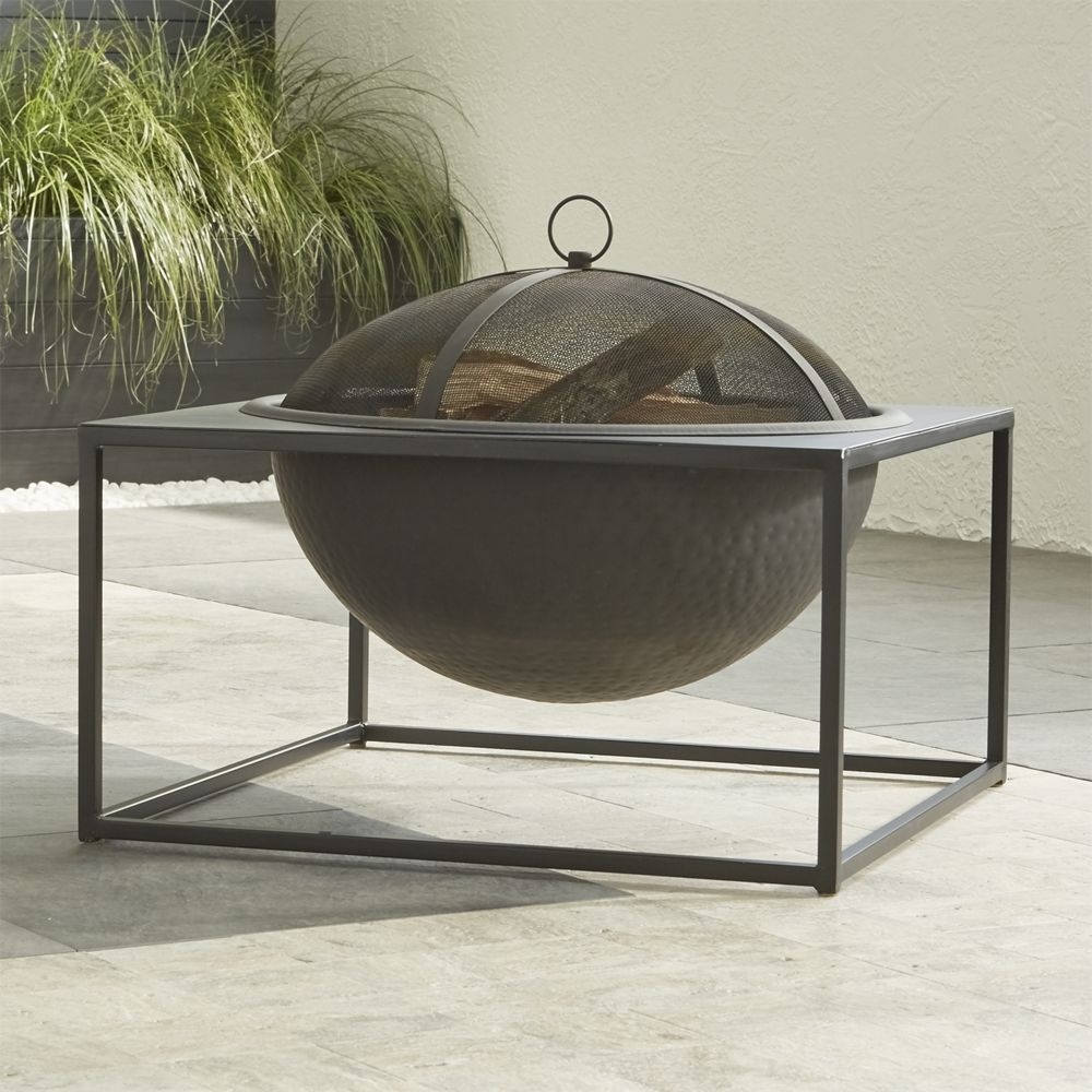 Carswell Large Firepit - Image 0