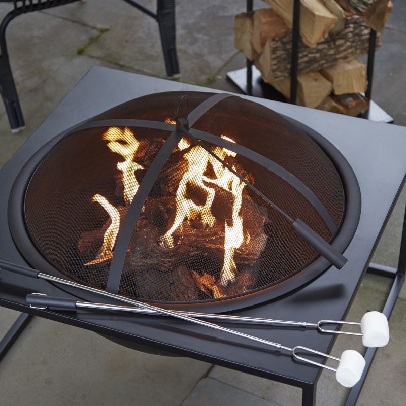 Carswell Large Firepit - Image 1