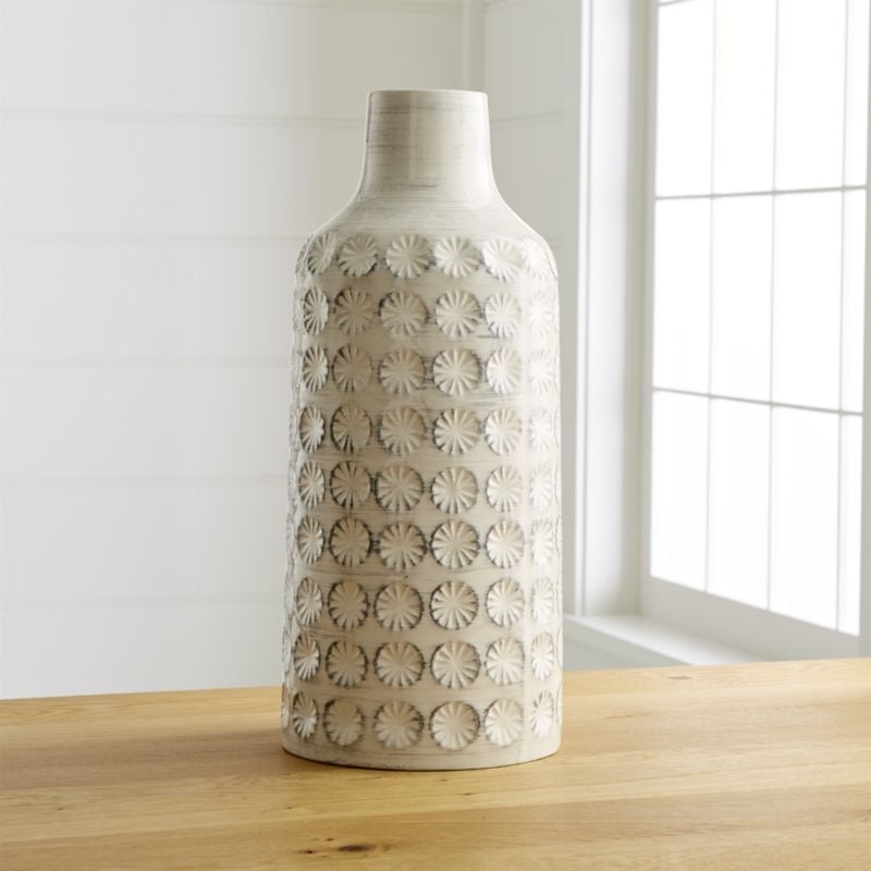 Taline White Glazed Stoneware Vase - Image 4