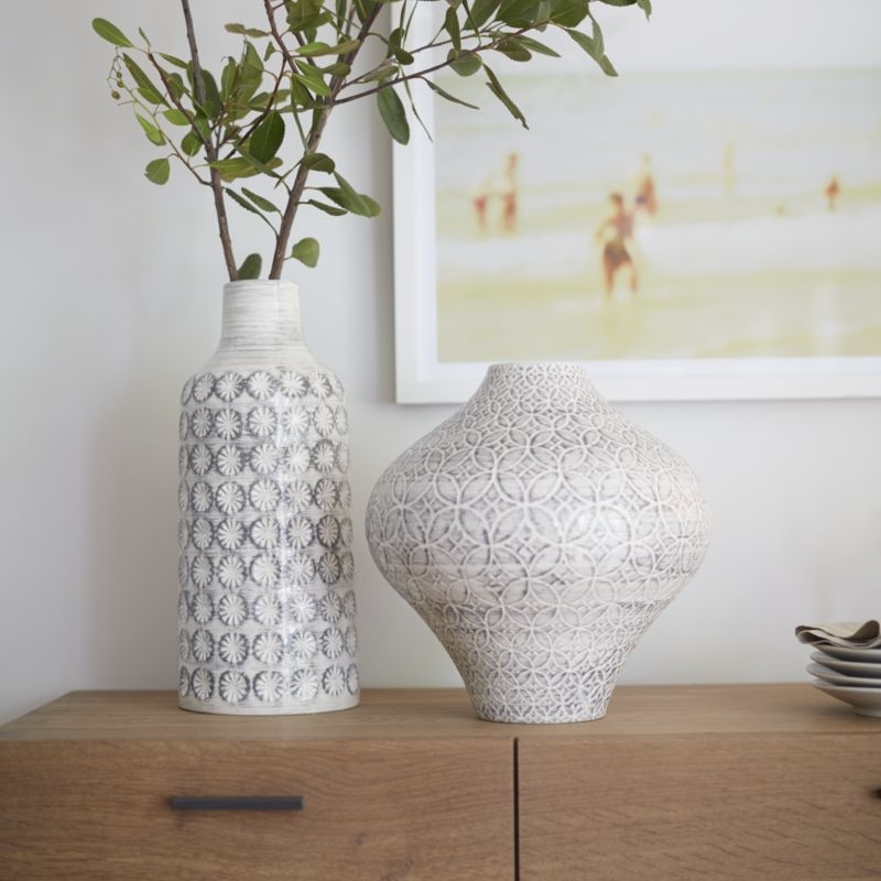 Taline White Glazed Stoneware Vase - Image 1
