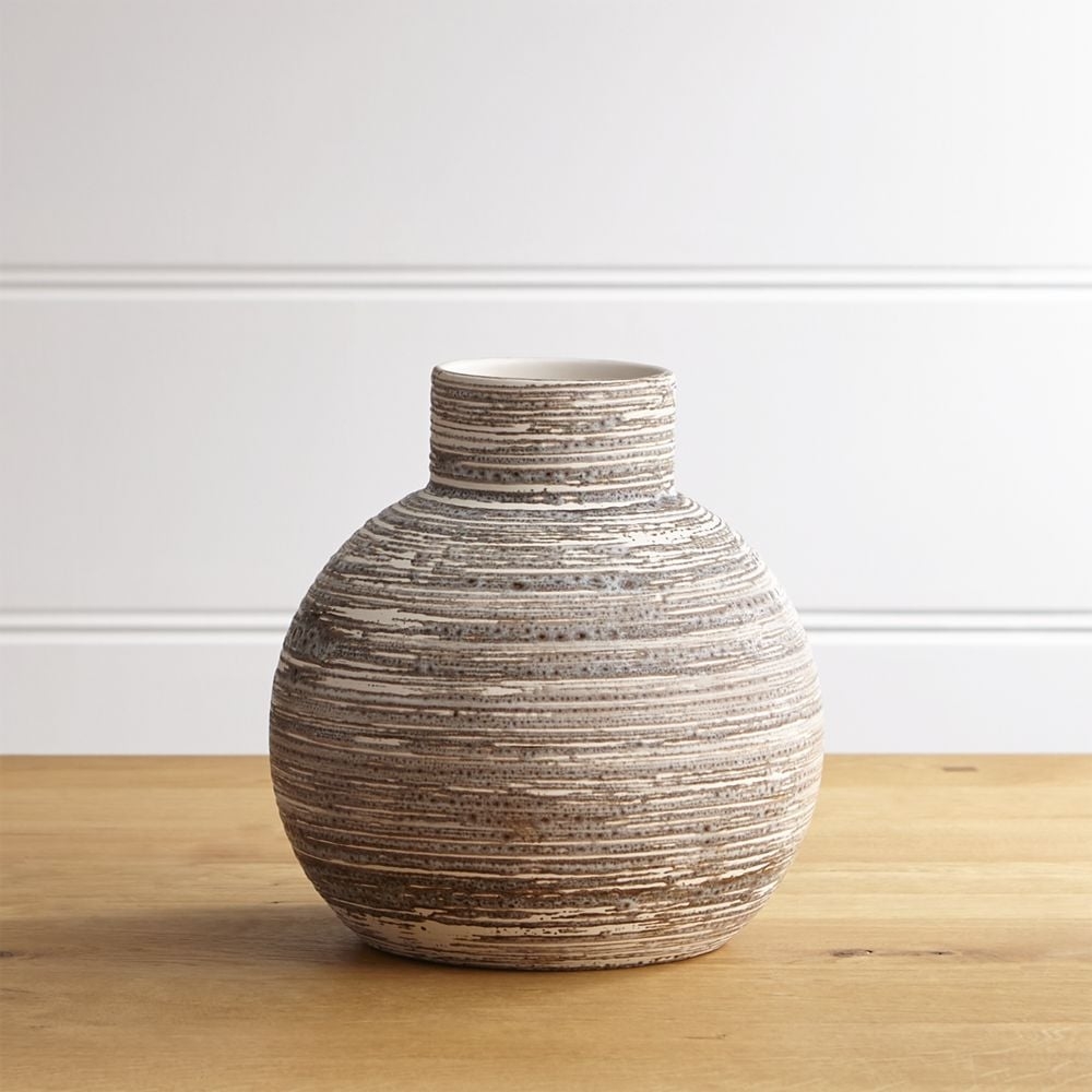 Cove Short Circular Vase - Image 0