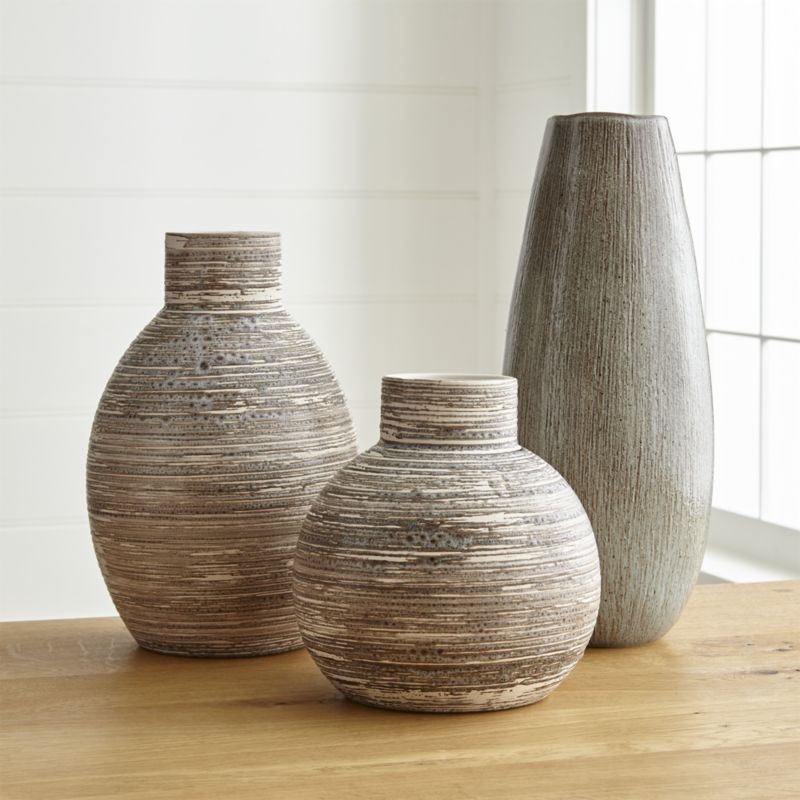 Cove Short Circular Vase - Image 3