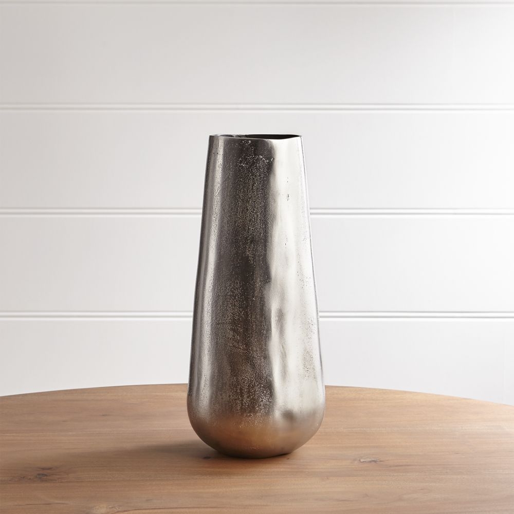 Element Metal Silver Vase - Image 0
