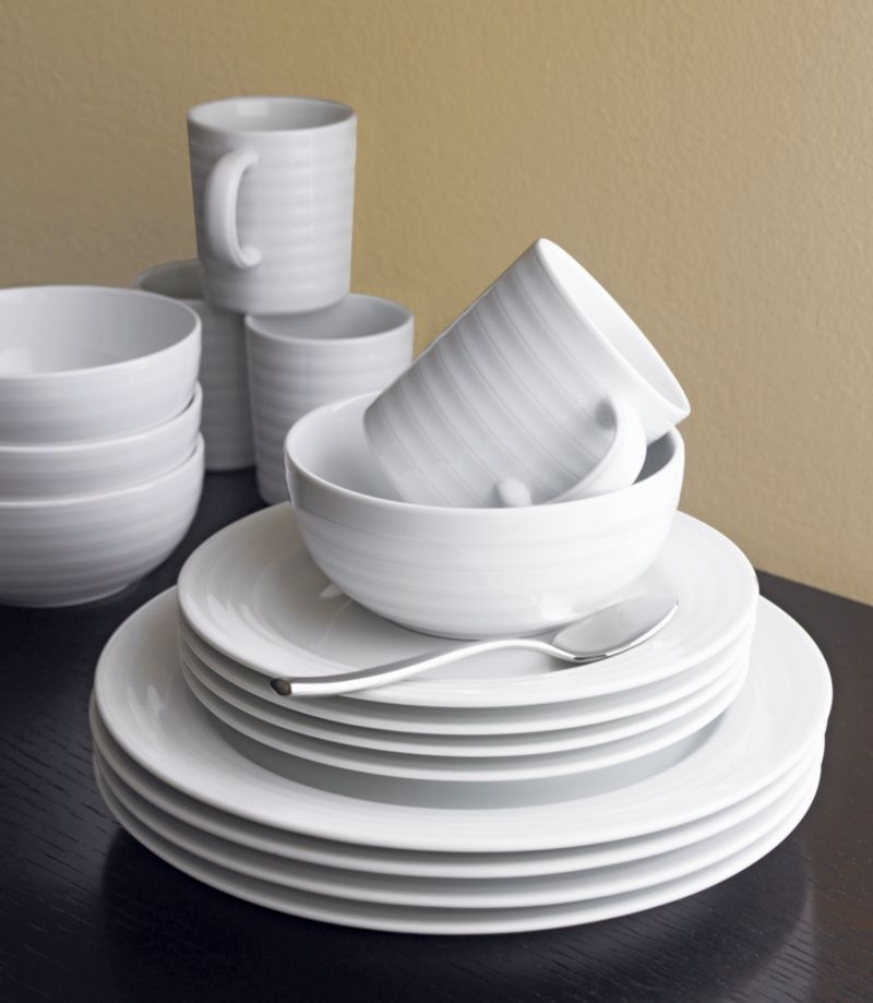 Roulette 16-Piece Dinnerware Set - Image 4