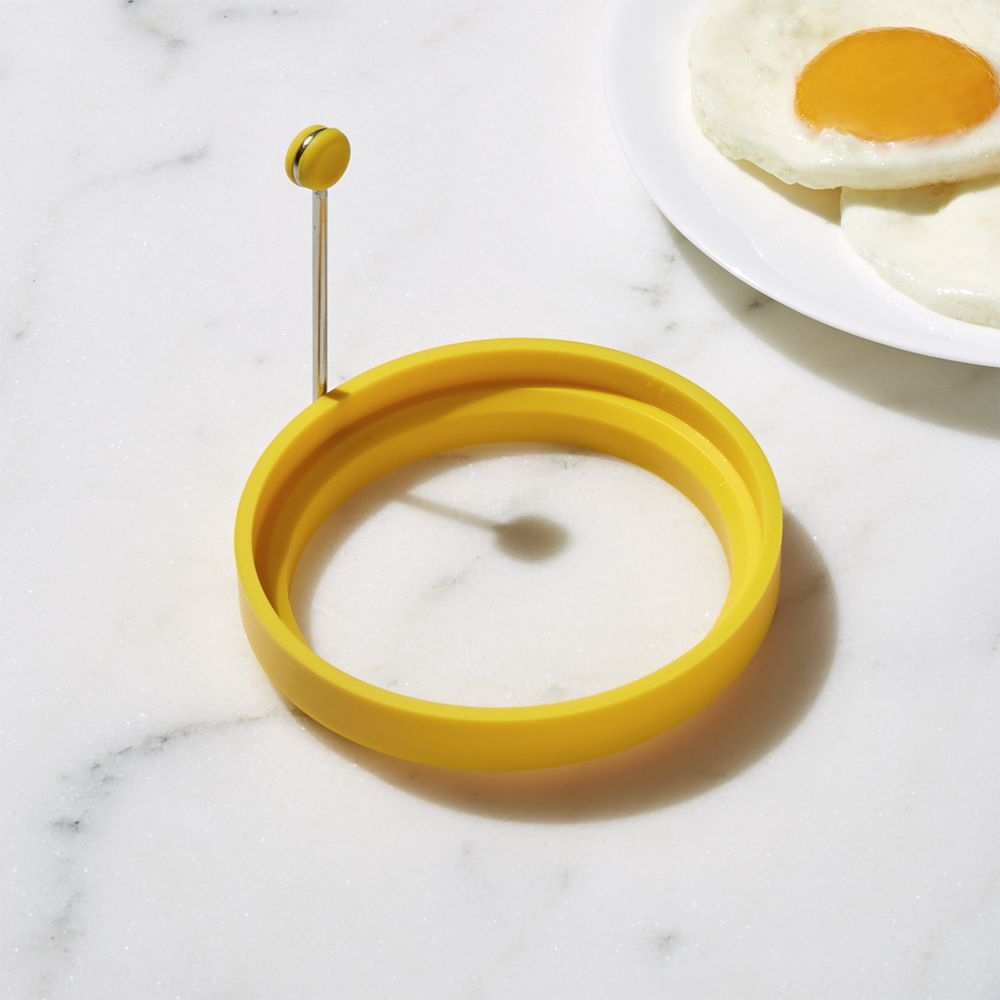 Yellow Silicone Pancake/Egg Ring - Image 0