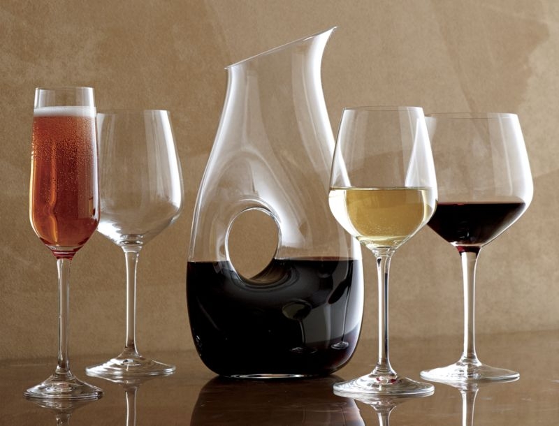 Nattie White Wine Glass - Image 8