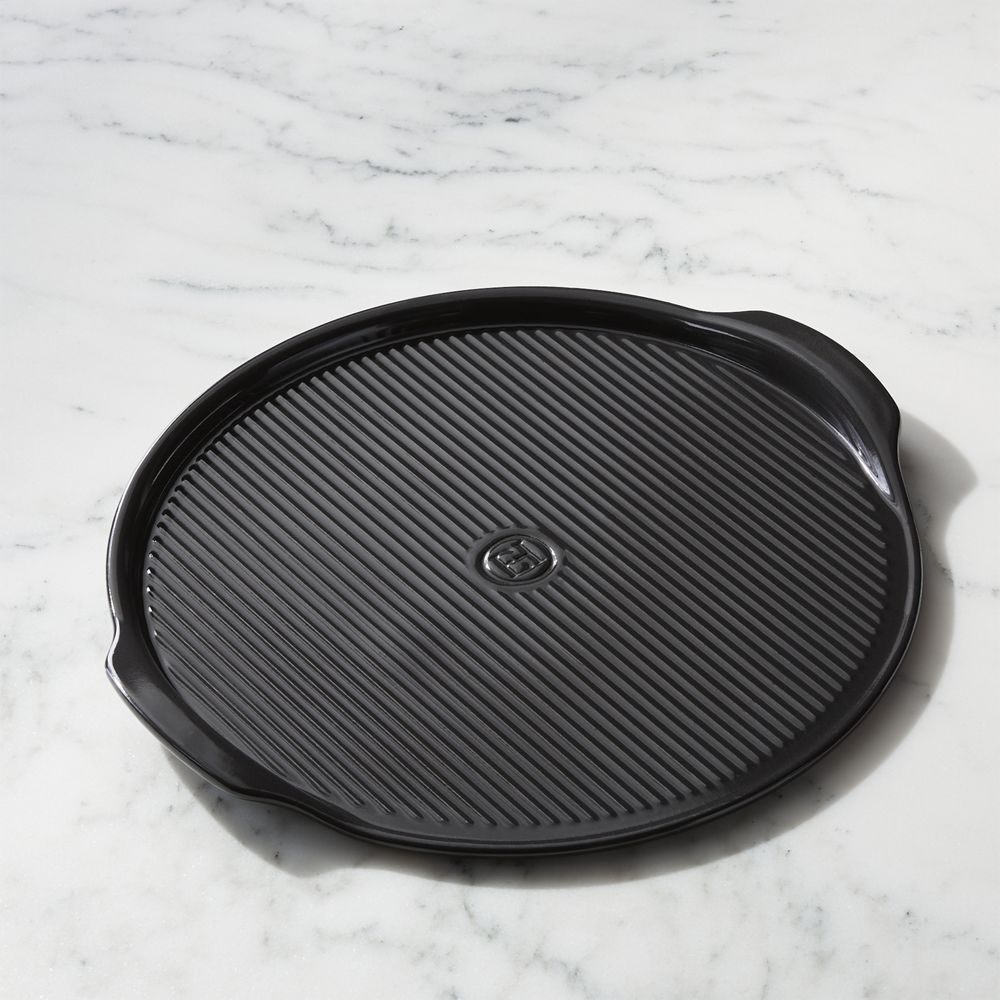Emile Henry Black Ribbed Pizza Stone - Image 0