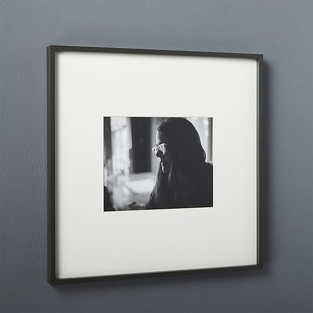 gallery black 8x10 picture frame - Image 0