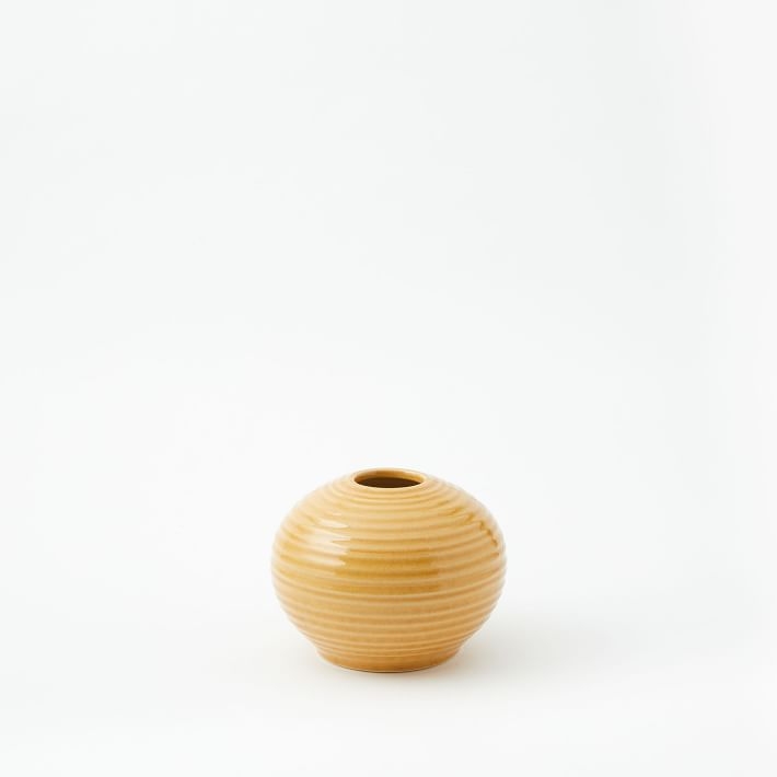 Ceramic Ribbed Vase - 5", Honey - Image 0