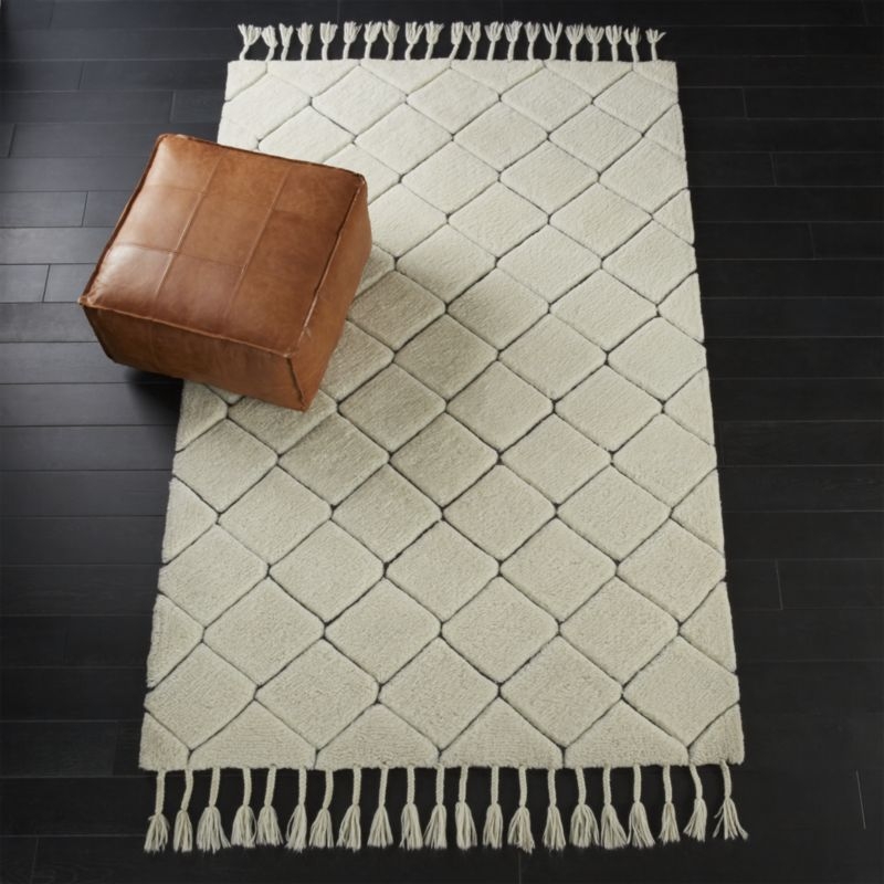 Couture Ivory Tufted Rug 8'x10' - Image 1