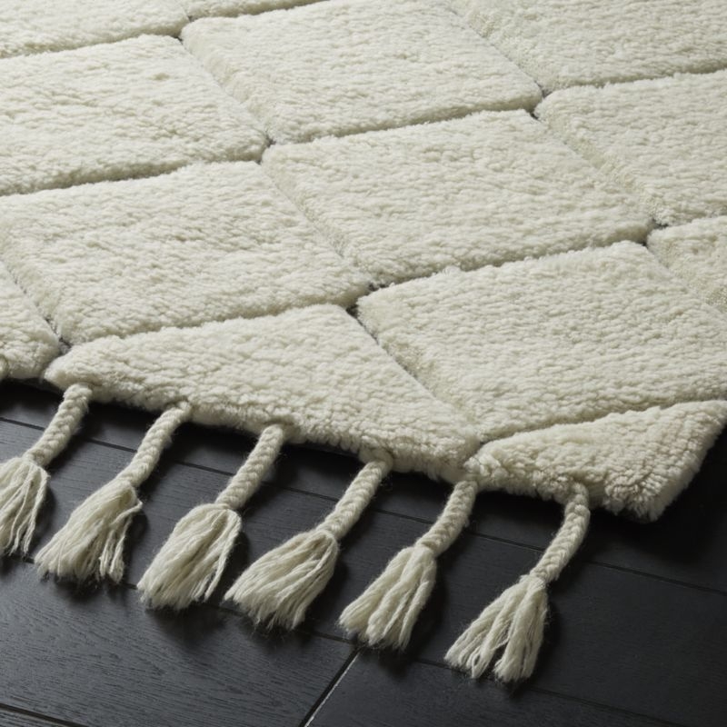 Couture Ivory Tufted Rug 8'x10' - Image 3