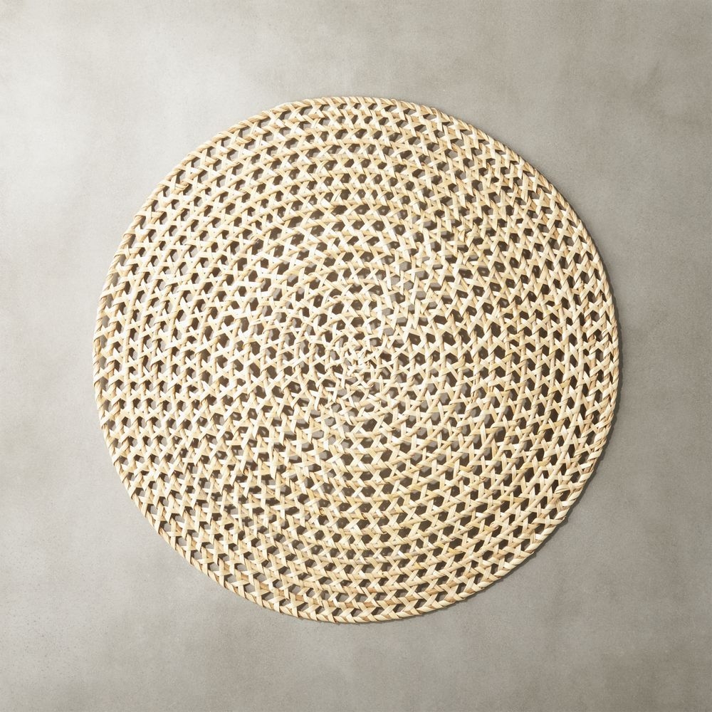 Round Natural Rattan Placemat - Image 0