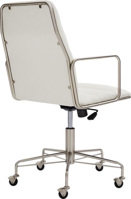 Mad White Executive Chair - Image 4