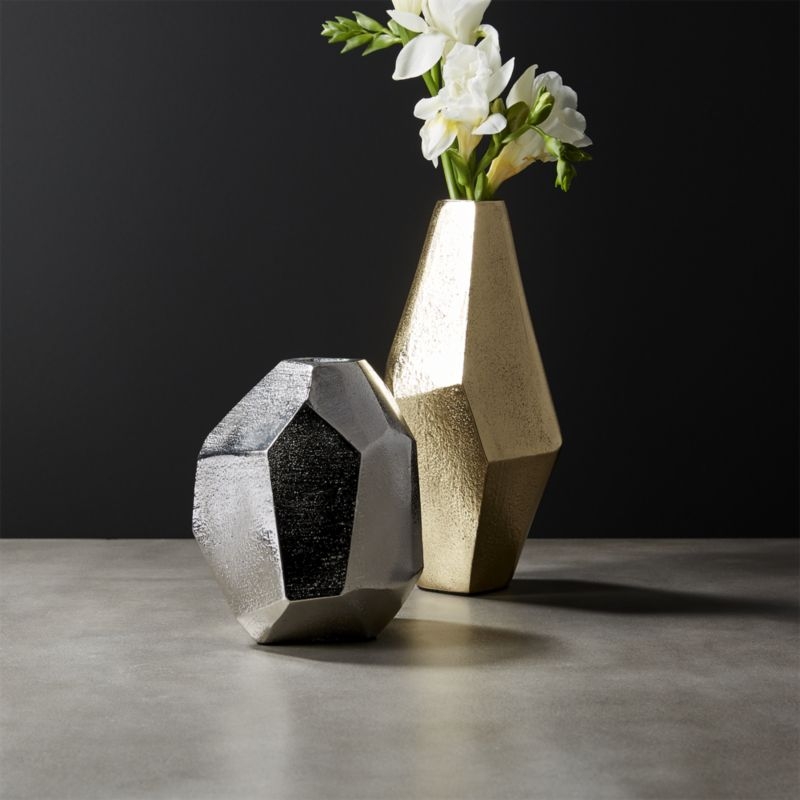 Von Silver Geometric Vase - Image 1