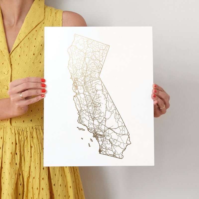 California Map 11" x 14" Framed Print in Whitewashed Herringbone Frame - Image 3