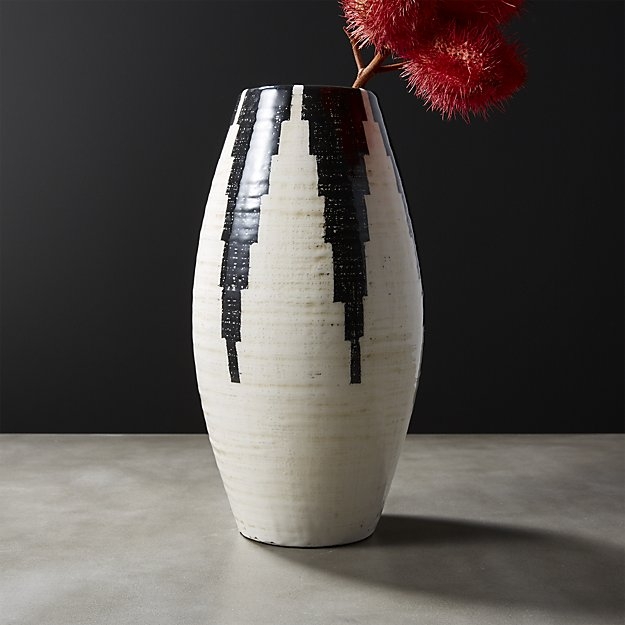 siena black and white vase - Image 2