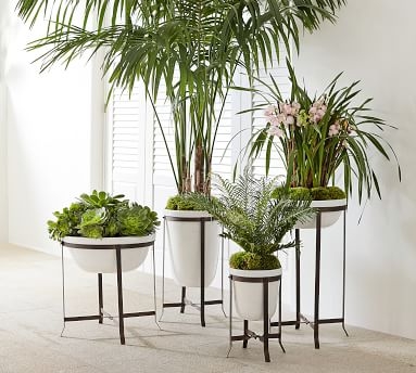 Amir Planter With Stand Tall Pot - Image 1