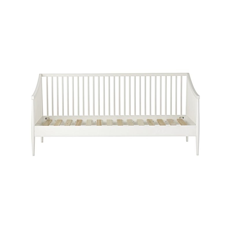 Hampshire Spindle White Wood Kids Daybed - Image 4