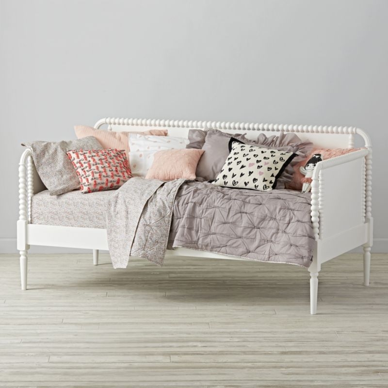 Jenny Lind White Daybed - Image 1