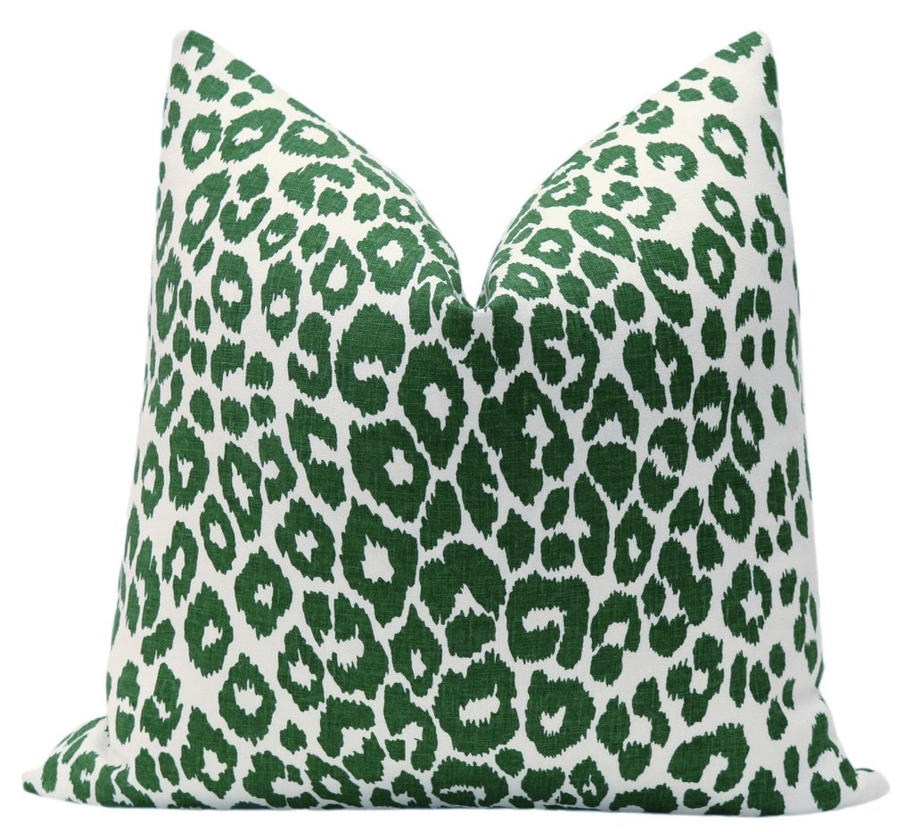 Iconic Leopard Print // Green, 18" Pillow Cover - Image 0