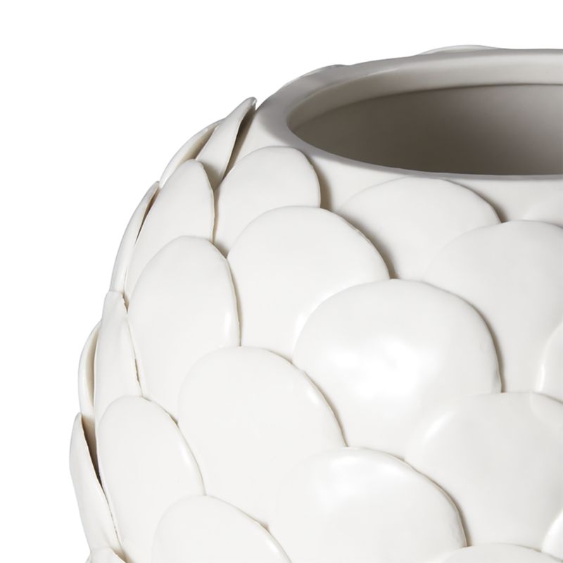 Ario White Vase - Image 3