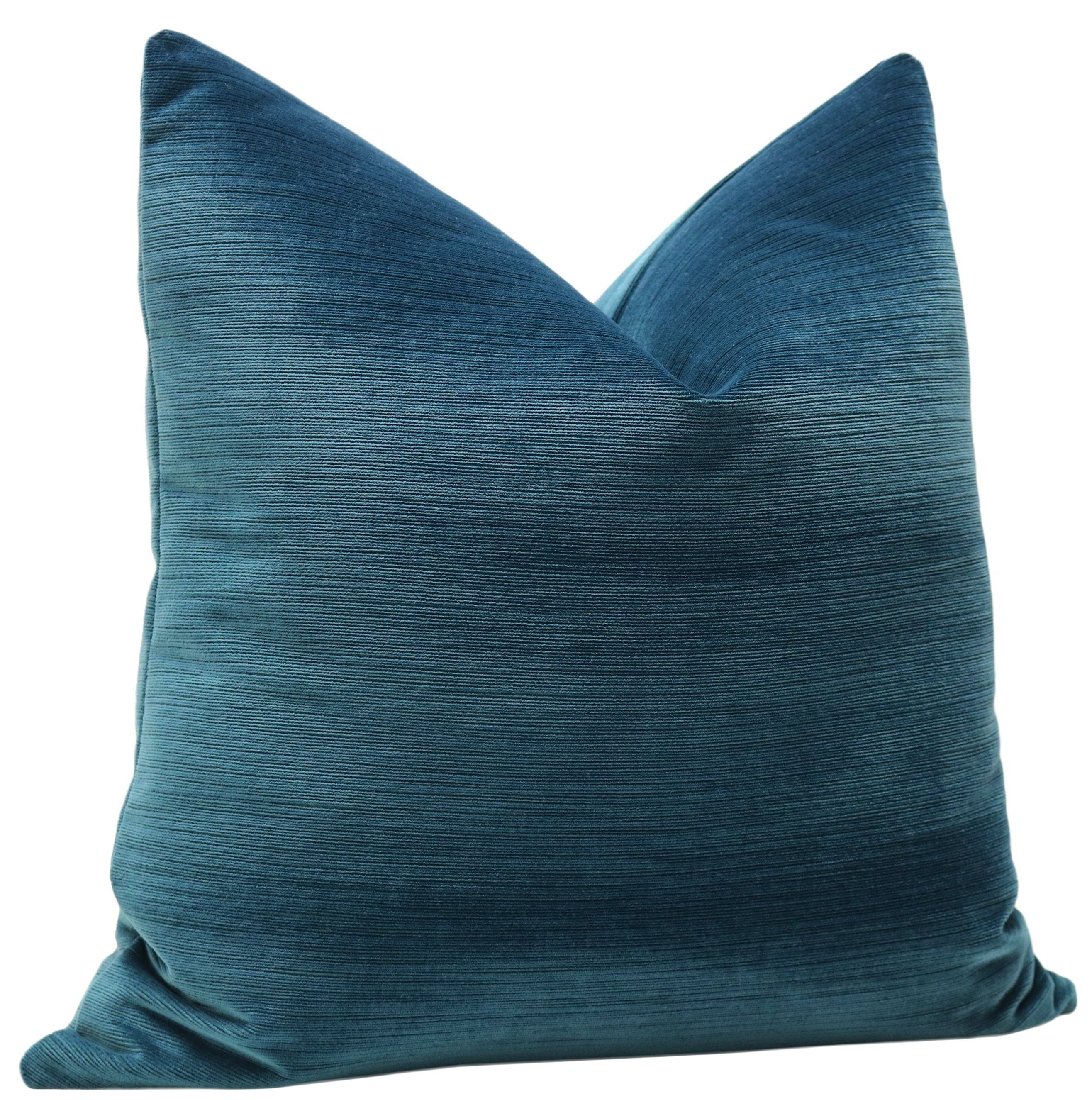 STRIE VELVET // HARBOUR BLUE - 26" X 26" - Image 1