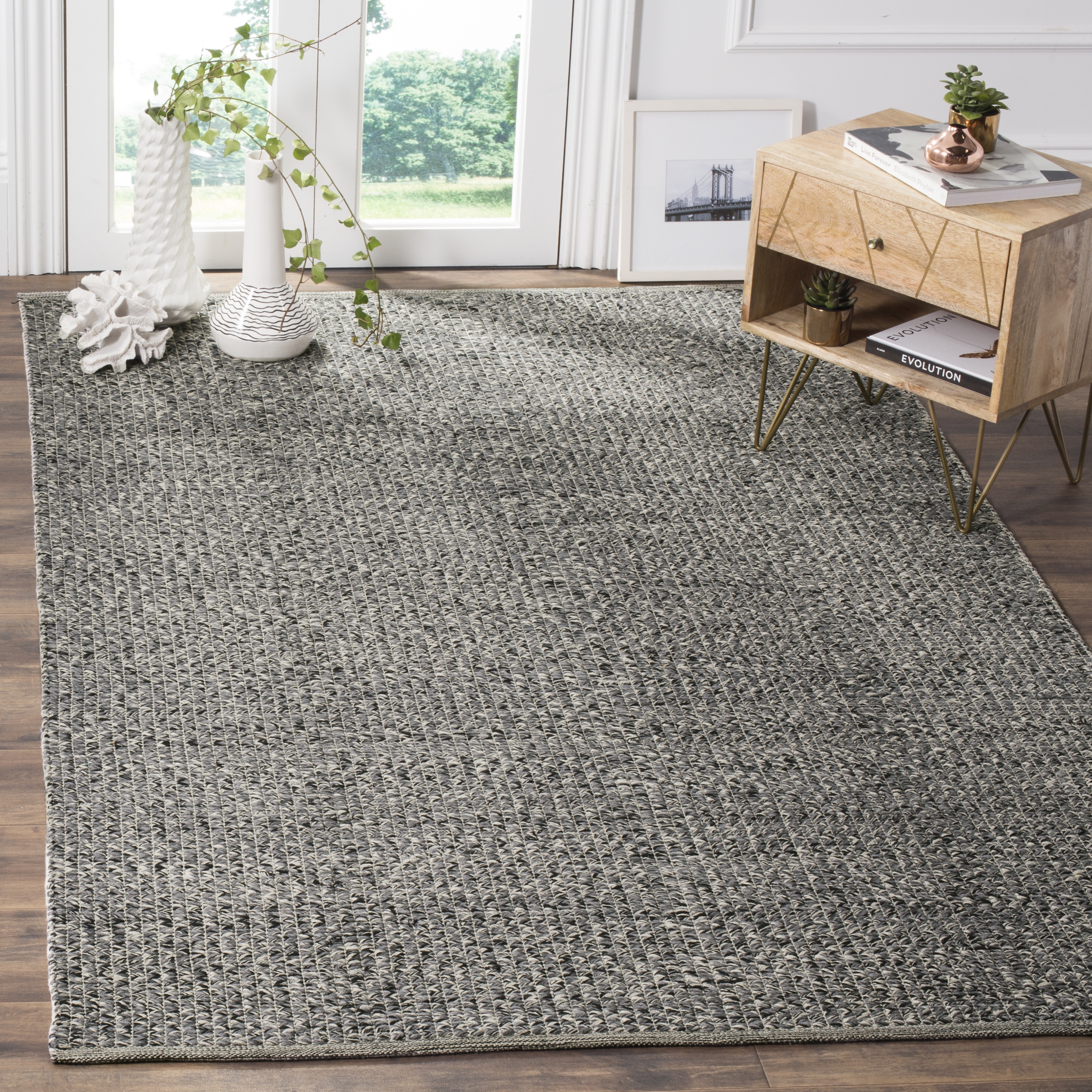 Arlo Home Hand Woven Area Rug, MTK602G, Grey/Multi,  4' X 6' - Image 1