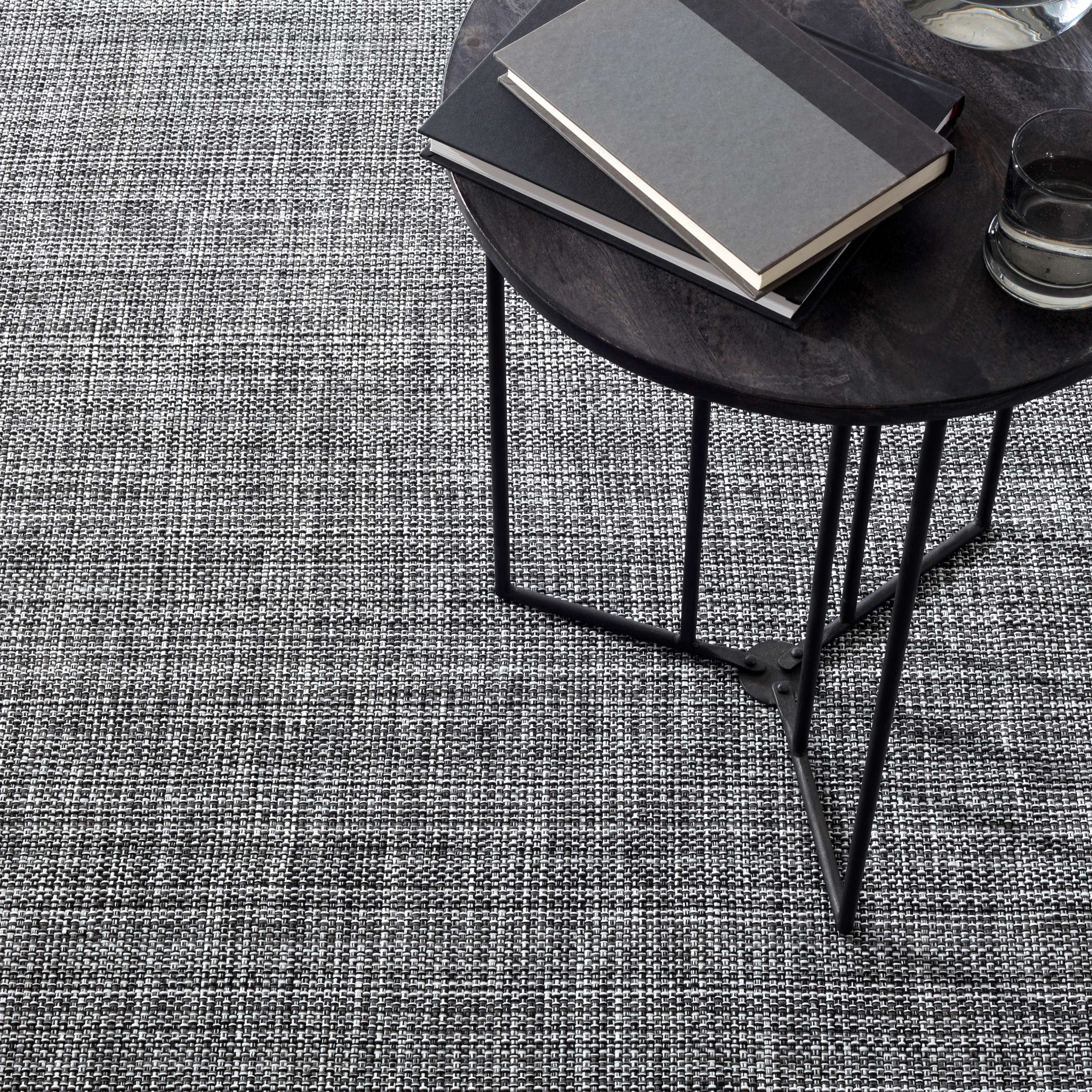 Fusion Black Handwoven Indoor/Outdoor Rug - Image 1