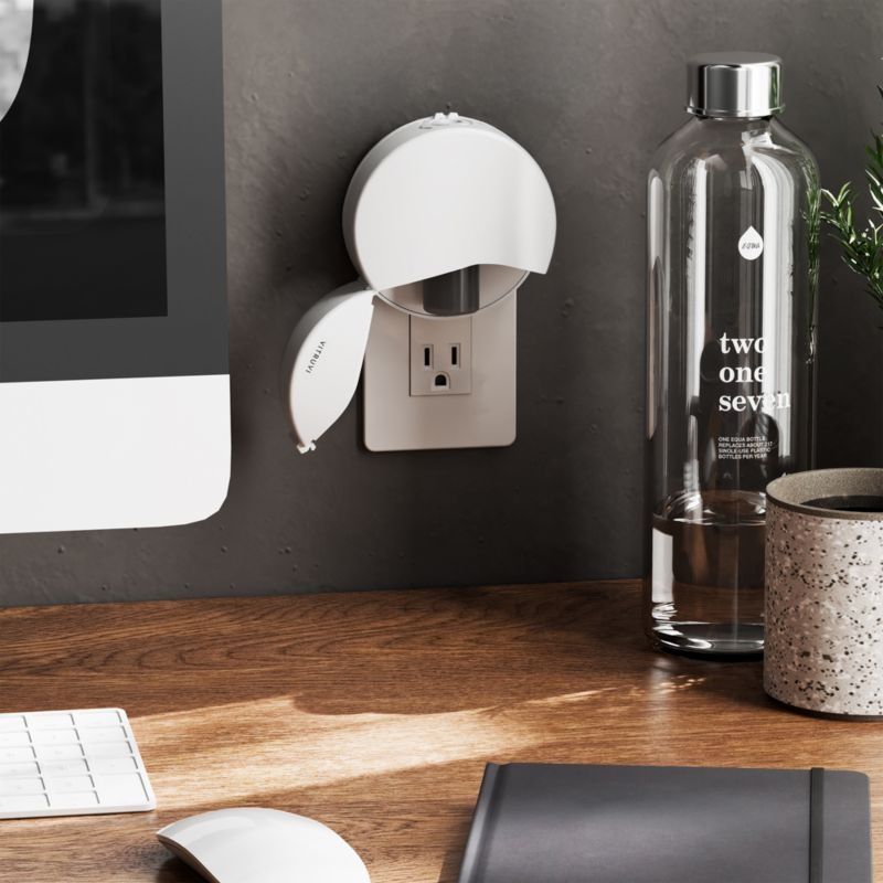 Vitruvi Push Plug-In Wall Diffuser - Image 3