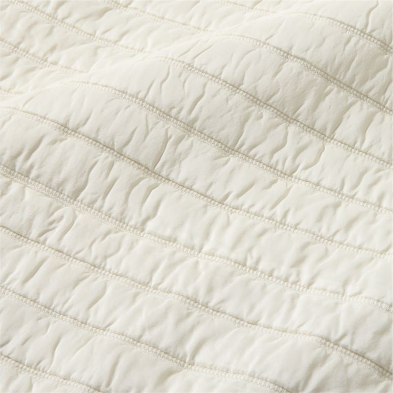 Saracino Silk White King Quilt - Image 2