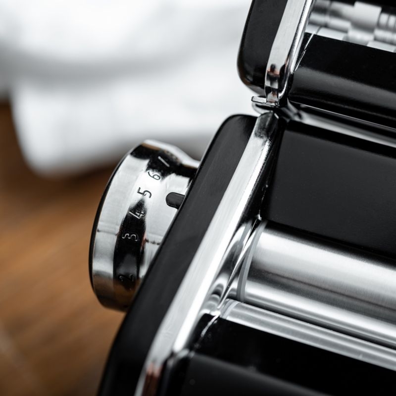 Atlas 150 Pasta Maker Attachment - Bigoli - Image 5