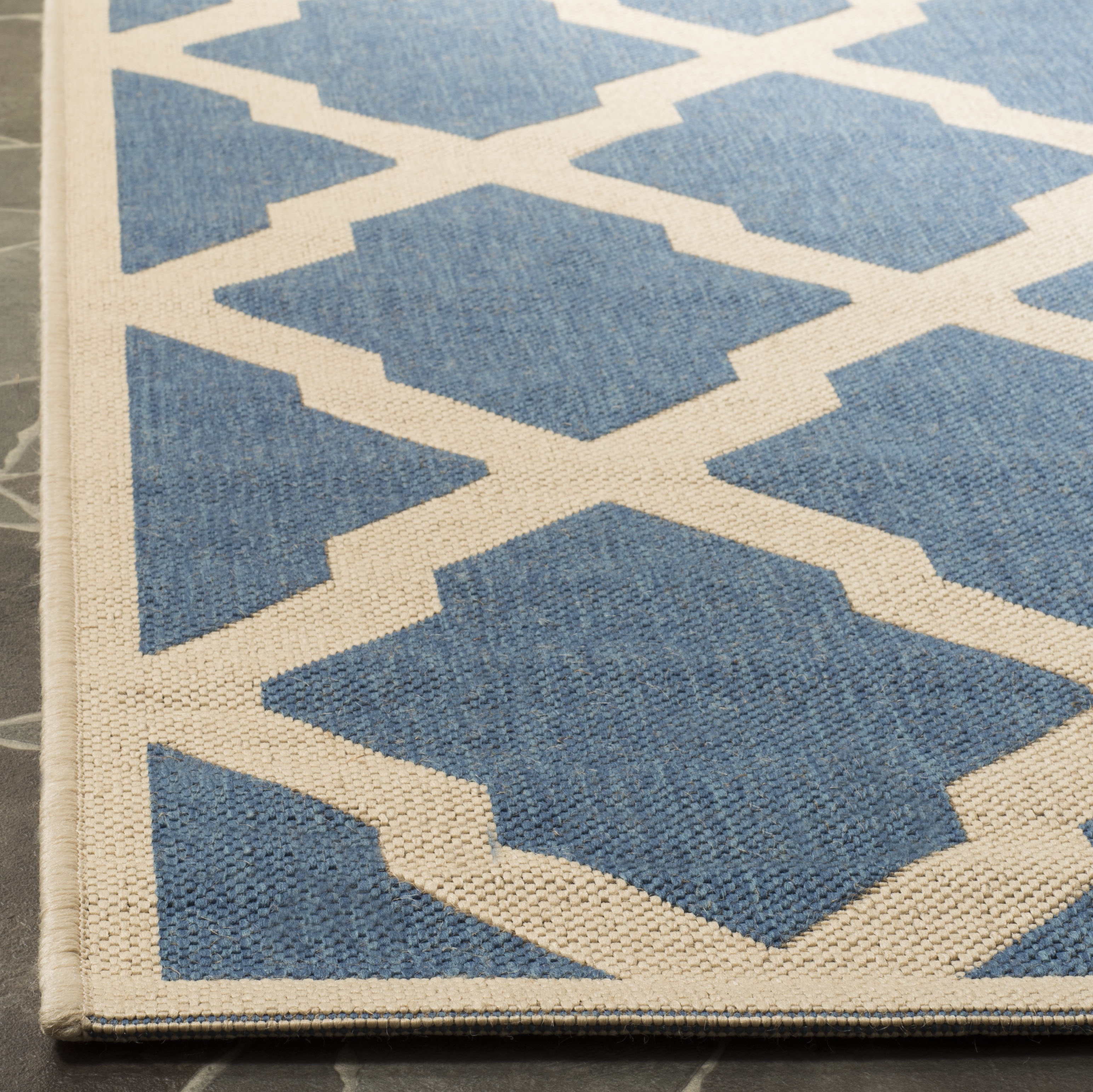 Arlo Home Indoor/Outdoor Woven Area Rug, LND122M, Blue/Cream,  4' X 6' - Image 2