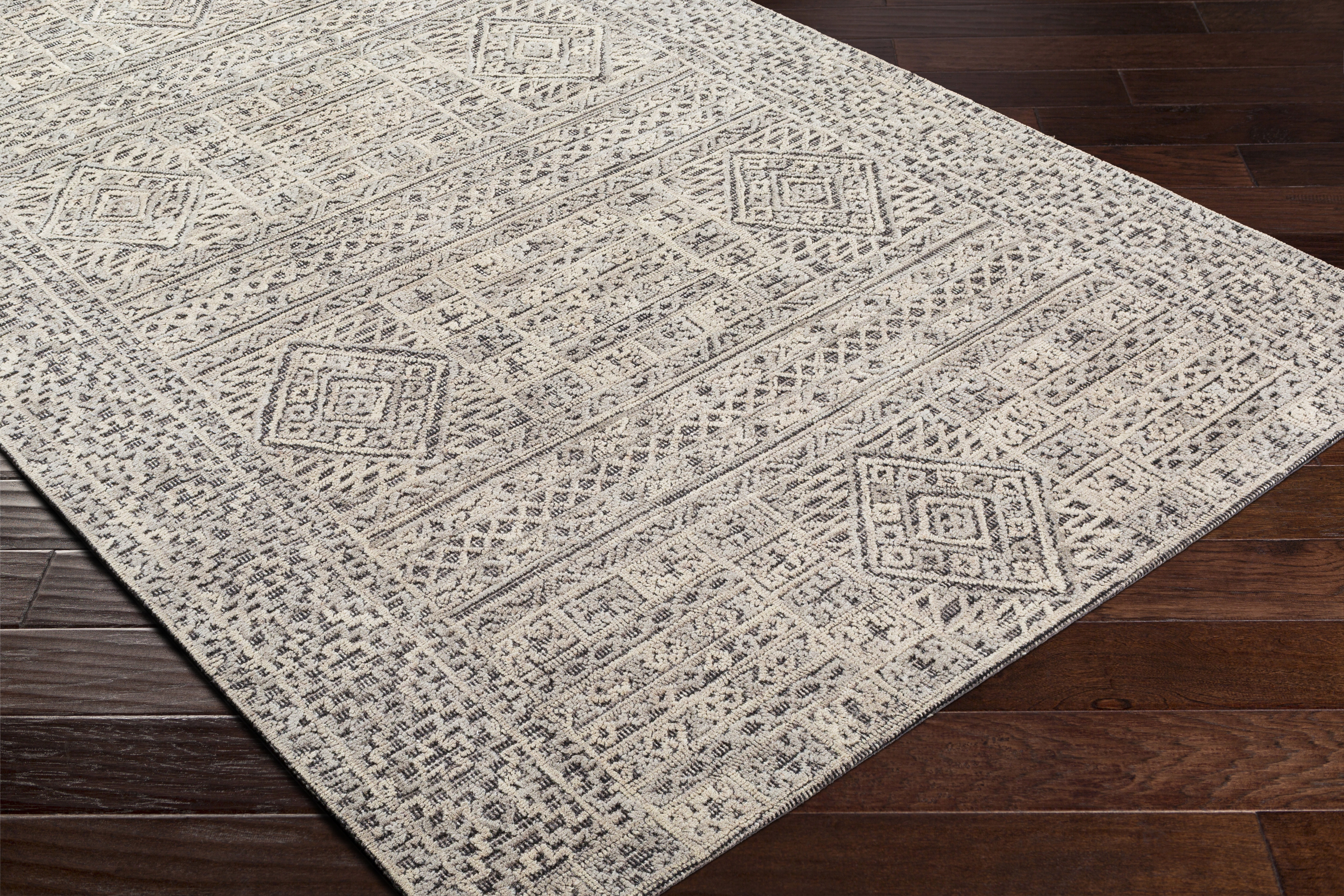 Oakland Beige Indoor 8' x 10' Handmade Rug - Image 6