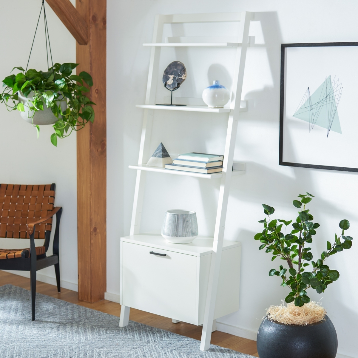 Lavina 3 Shelf 1 Door Etagere - White - Safavieh - Image 1