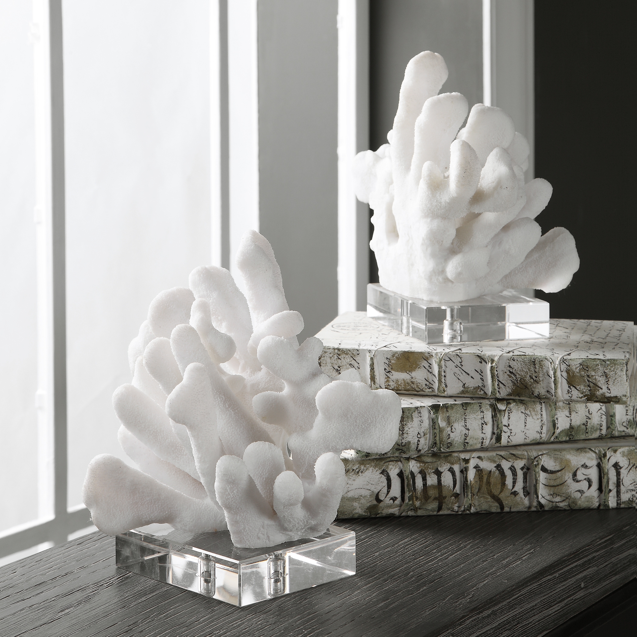 Charbel White Bookends, Set/2 - Image 2