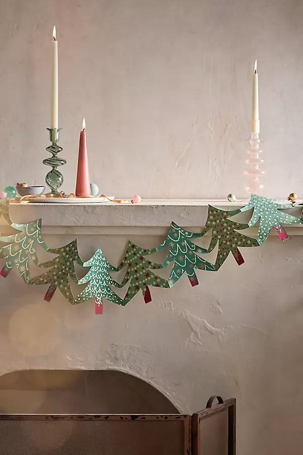 Paper Concertina Garland - Image 0